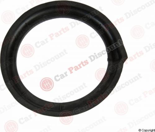 New kyb coil spring insulator, sm5598