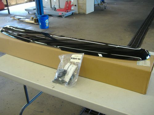 (1) brad new mopar oem rear air deflector for 2005-2010 jeep grand cherokee