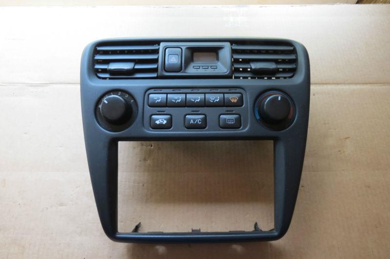 Read first 1998 - 2002 honda accord ac climate control with clock and bezel oem