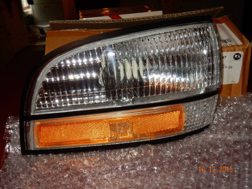 92-96 lesabre park ave corner light turn signal marker lamp right passenger side