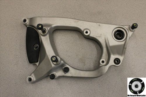 2010 honda sh 150 engine side swing arm mount bracket oem sh150 10