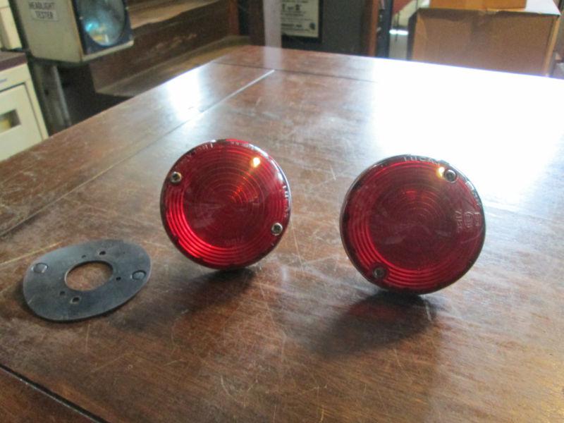 Lucas type l 692 tail lights / red