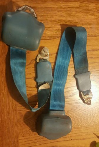 1969 corvette shoulder harness seat belts original blue need restoration