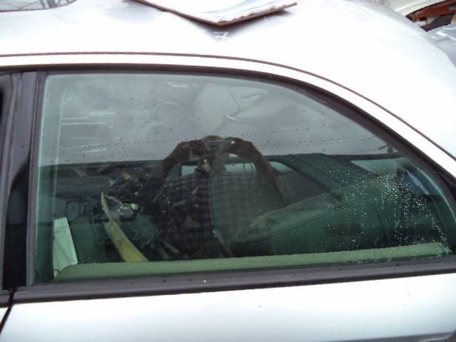 03 04 infiniti m45 l. rear door glass