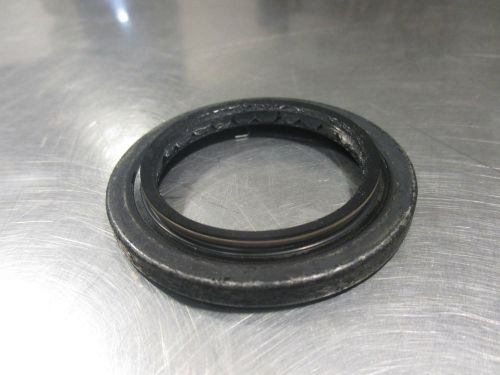 Mazda 6 2003-2008 &amp; mazda mpv 2000-2006 v6 new oem joint shaft dust seal