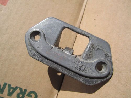 1969 mercedes benz 108 280se trunk deck lid lower latch