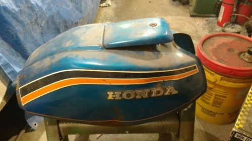 Honda cb400 gas tank  cb 400 t  vintage cafe custom  hawk  cb400t