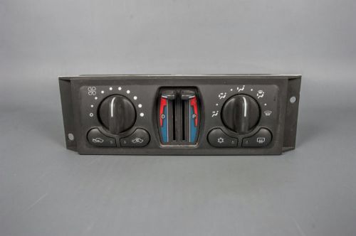 2005 chevrolet impala climate control unit / panel w/ dual climate zones