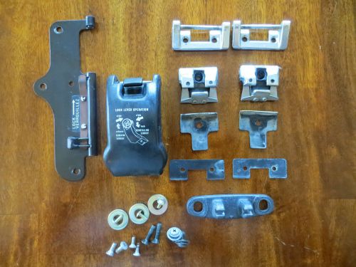 1978 - 1979 mazda rx-7 sunroof latch / hinge / lock / hardware set