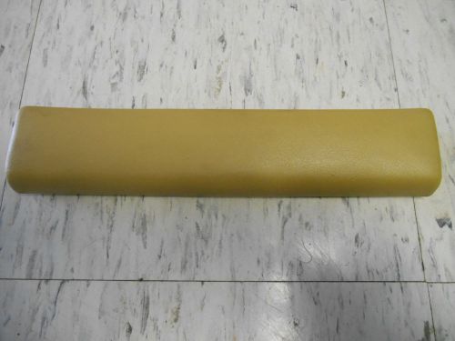 Nos mopar arm rest - 1975-1976 dodge/plymouth - p/n d400ky4