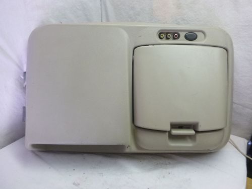 03-06 cadillac chevrolet escalade suburban screen monitor 15233650 c3356