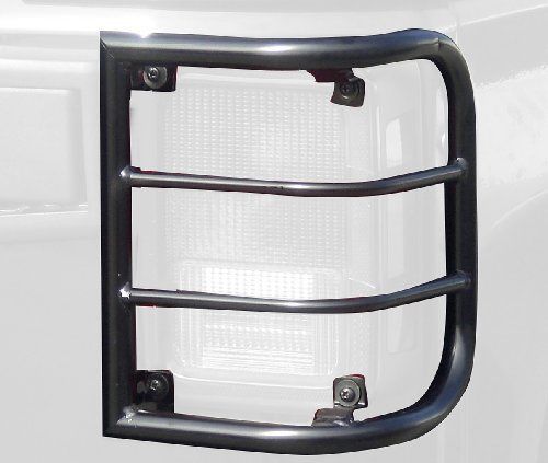 07-12 wrangler (wrap around) black tail light guards