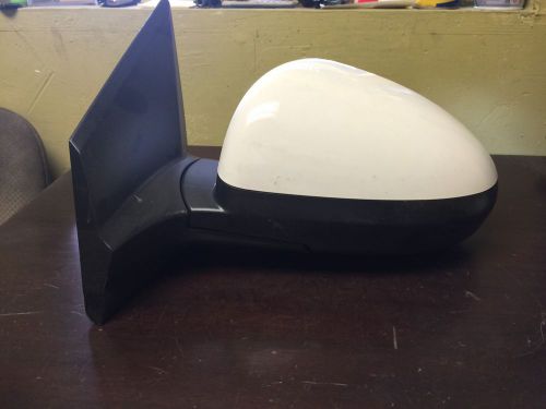 2015 chevrolet sonic white drivers side door mirror oem 95205423