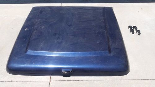 A.r.e. hard tonneau cover for 01-03 f-150 5.5ft bed