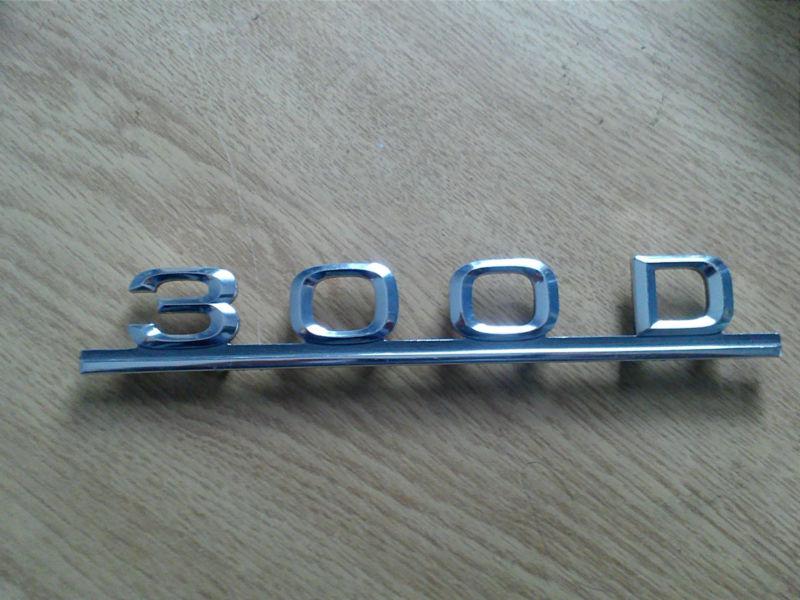 Mercedes trunk emblem (300 d)