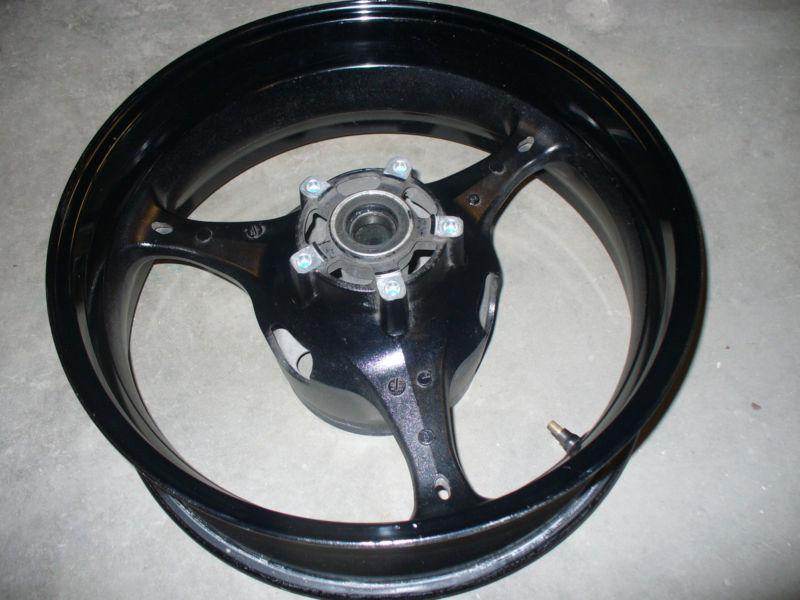 06 07 gsxr 600 750 rear wheel rim