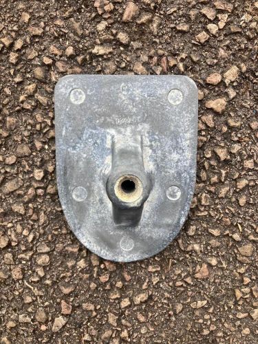 Used mercury anode - part number 47320 - mercury outboard model 200 / 20hp