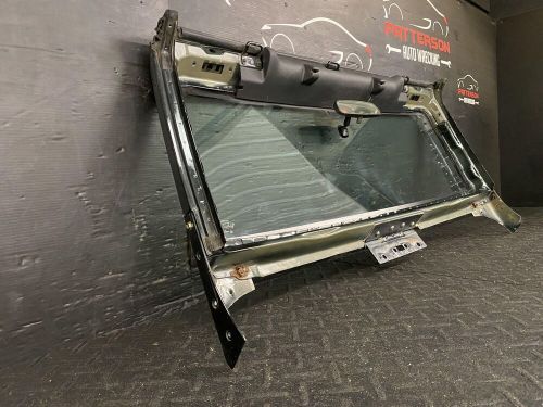 07-13 jeep wrangler windshield frame &amp; glass