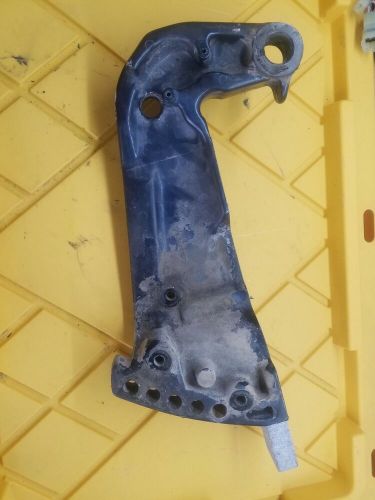 1989 johnson evinrude 90 hp port stern bracket 0396309