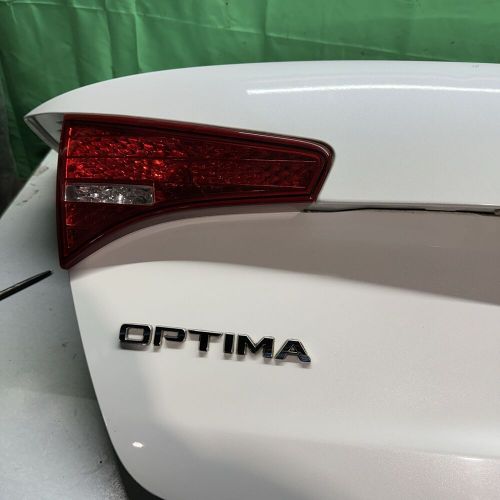 2011-2013 kia optima gdi trunk lid white oem no camera