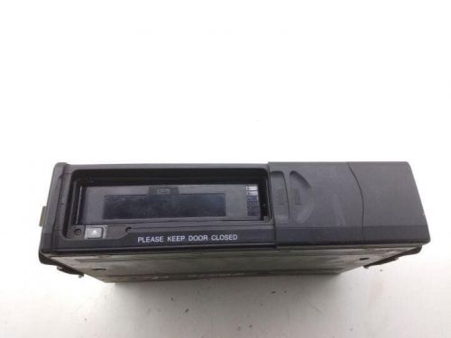 Ford mondeo iv tournament ba7 cd changer 7s7t18c830aa 2.00 diesel 100kw 24380679-