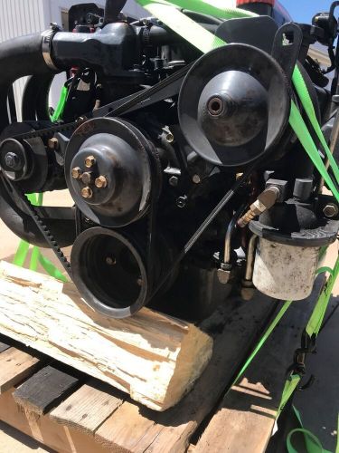 93 omc cobra 5.0 l 302 engine motor tested running see video fresh water