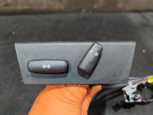 Land rover freelander 2 n/s passenger side front seat switch control