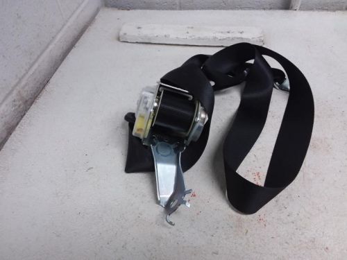 Rav 4     2019 seat belt rear 922971