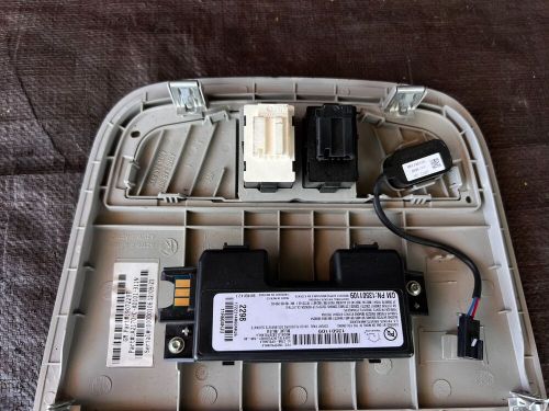 2010-2013 buick lacrosse overhead console dome light sunroof switch beige oem