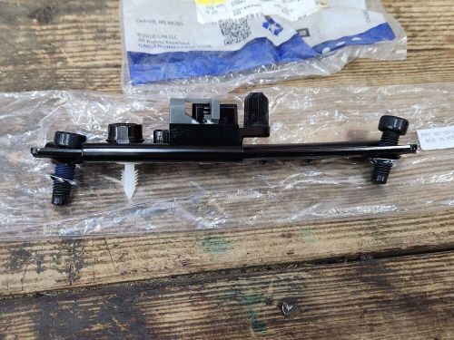 New oem gm 19-23 chevy blazer front left side seatbelt seat belt height adjuster