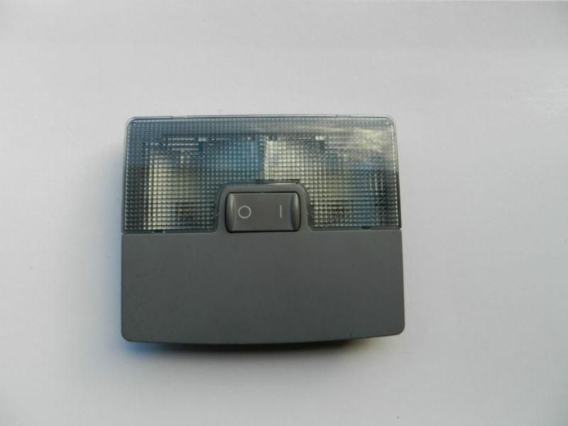 Audi a6 98 99 00 01 1998 1999 2000 2001 dome  courtesy light unit with switch