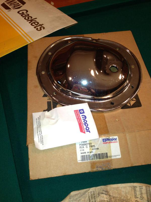 Mopar performance 8.25" chrome differential cover 