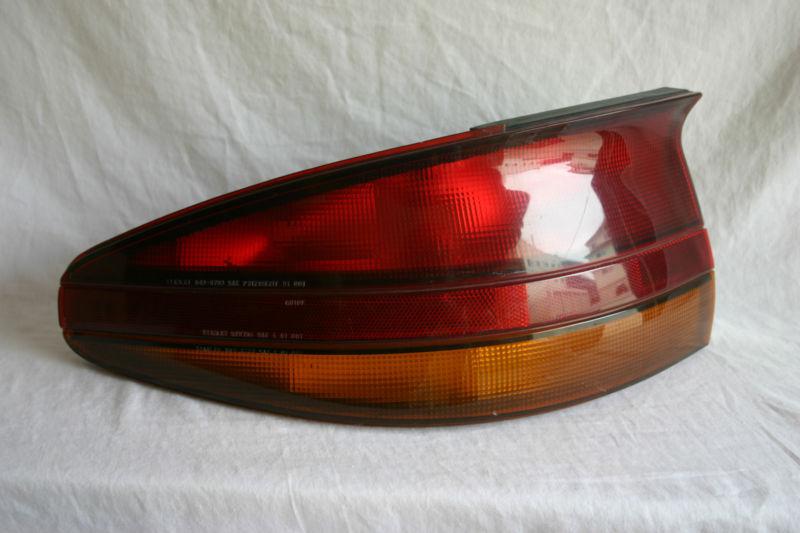 93 94 95 96 saturn sc tail light lens stanley 043-8783 left drivers side oem