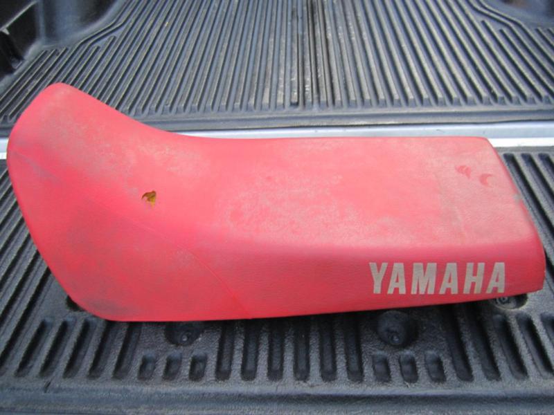 1988 yamaha blaster yfs200 .. seat