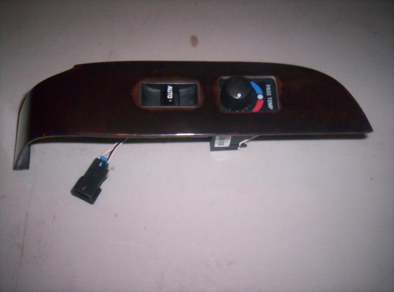 01 02 03 oldsmobile aurora rt front power window switch