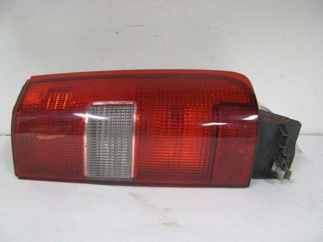 Tail light volvo 850 1994 94 95 96 97 wagon lower right 395782