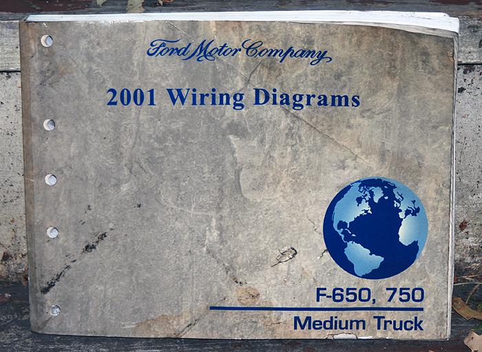 2001 ford f-650 f-750 medium truck factory wiring diagrams book printed by ford