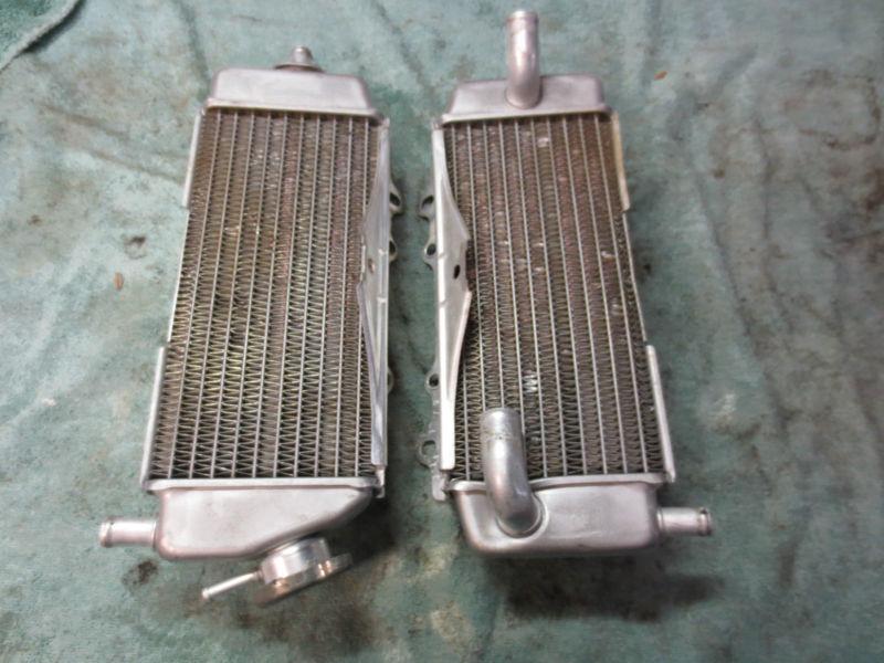 Kawasaki kx250 f left right radiator set pair nice