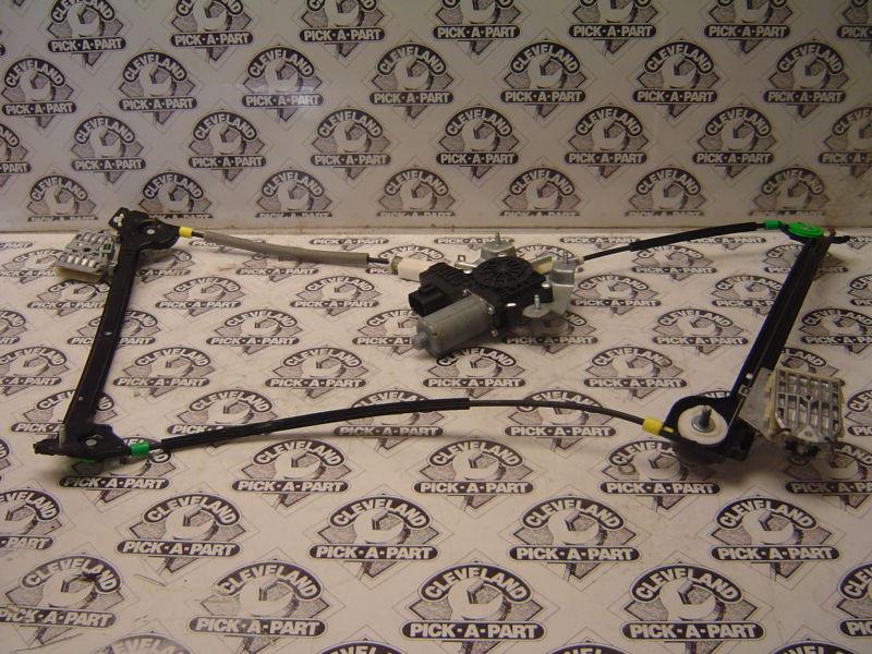 05-09 ford mustang gt gt500 oem lh driver side front door regulator