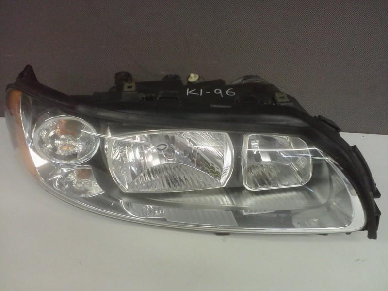 05 06 07 volvo s60  right headlight headlamp used oem 