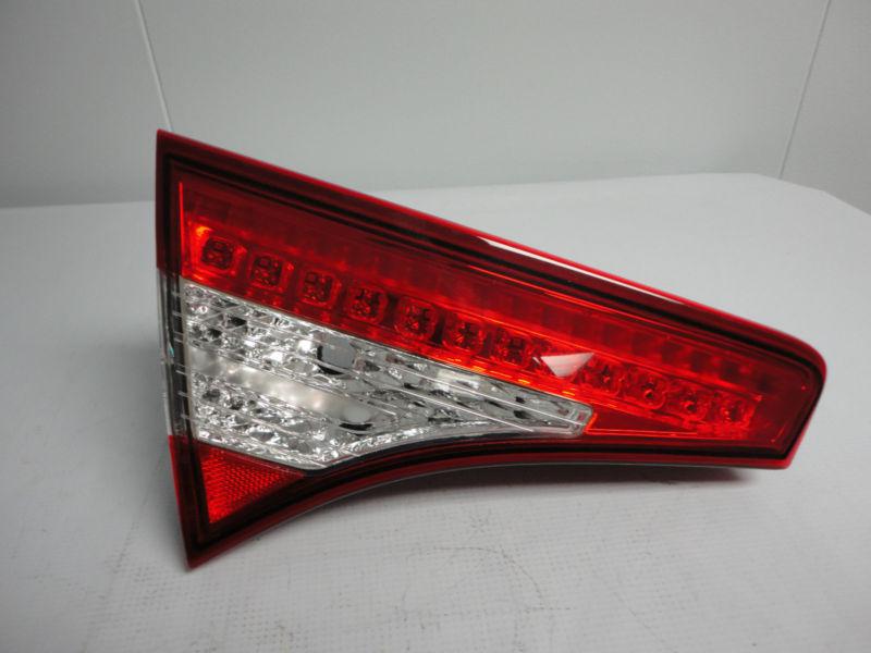 2011-2013 kia optima inner trunk tail lamp left side oem used