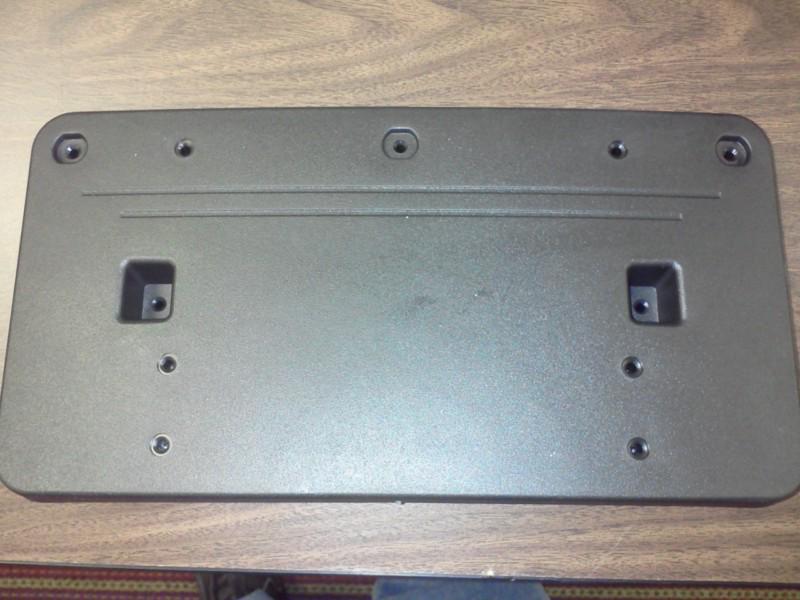 2013 mercedes-benz glk 350 license plate frame holder bracket new  dealer $99