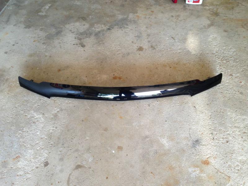 Used gm bug deflector for 07-13 chevrolet tahoe