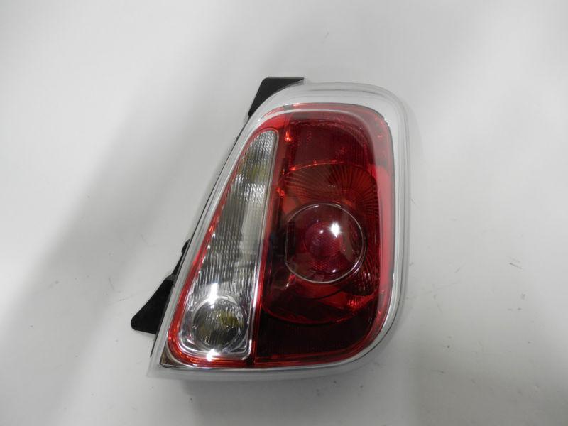 2012 2013 fiat 500c oem right tail light nice!