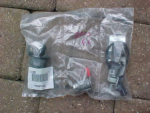 2009 pontiac lock set