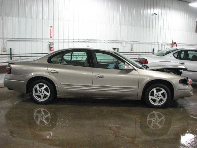 2004 pontiac bonneville 88103 miles rear or back door right 1185796