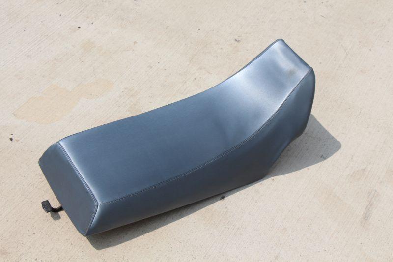 Brand new complete seat 1987-2006 yamaha banshee gunmetal gray silver textured