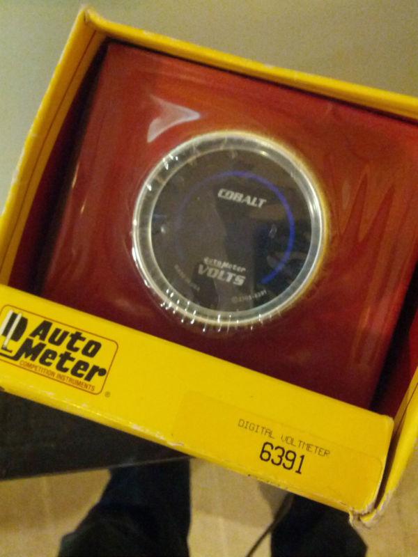 Autometer cobalt volt voltmeter digital guage brand new unopened