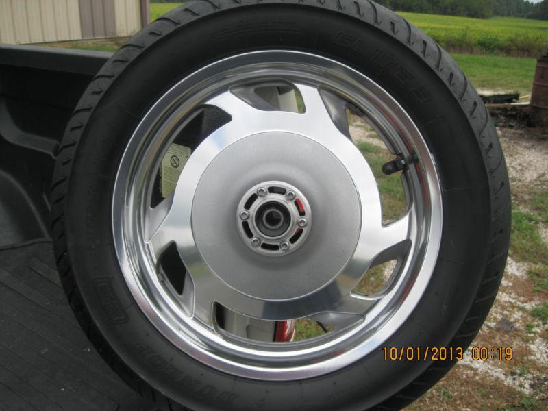 Honda valkyrie front wheel oem factory polished and dunlop e3 tire