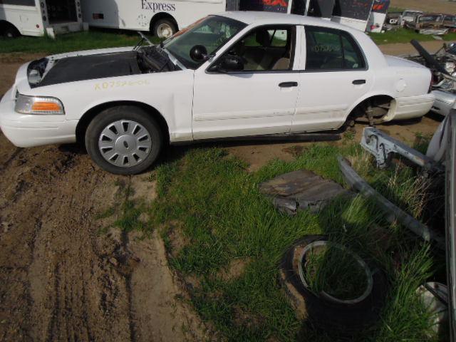 2006 ford crown victoria outer tail light lamp lower left